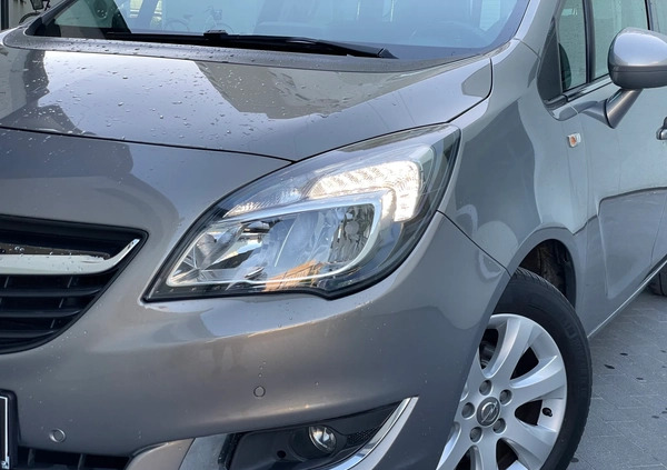 Opel Meriva cena 34700 przebieg: 142245, rok produkcji 2015 z Łapy małe 497